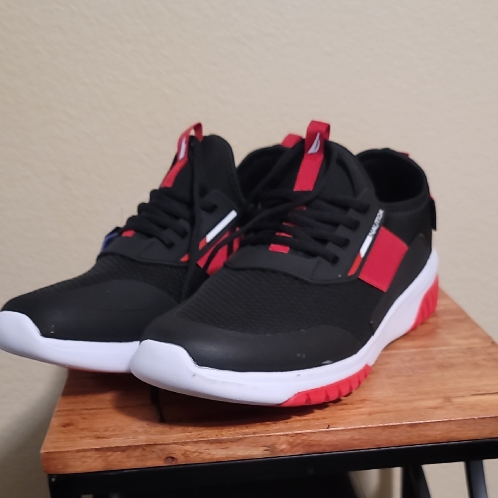 Nautica Black and Red Athletic Shoes for Men. Size 12